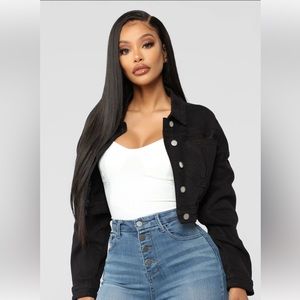 Cropped Black denim jacket